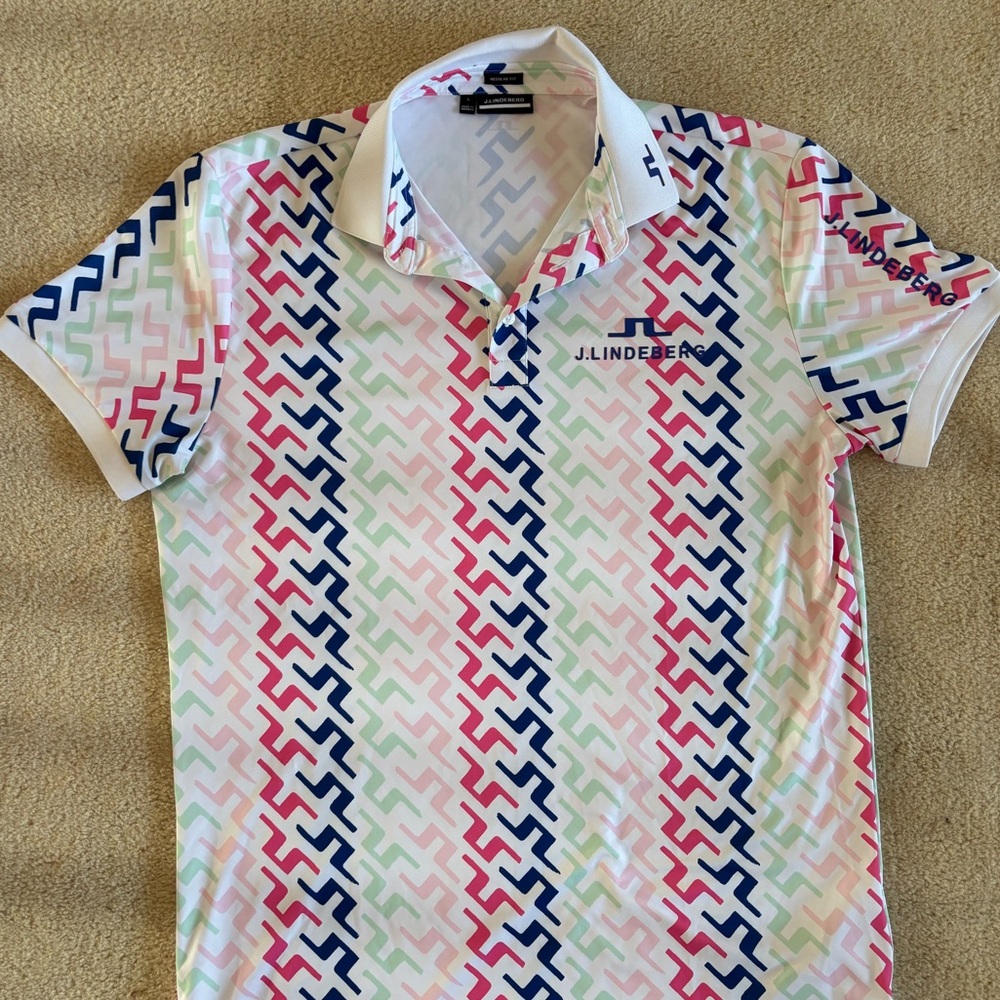 J.Lindeberg White and Multicolor Geometric Polo